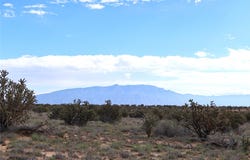 1405 Bernice Road NE, Rio Rancho, NM 87144