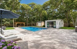 81 S COUNTRY RD, Westhampton Beach, NY 11978