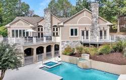 1300 Winston Dr, Salem, VA 24153