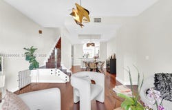 738 NE 90th St, Miami, FL 33138