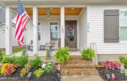 206 Oak Village Drive, Scott, LA 70583