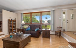230 Creekview Drive, Battle Creek, MI 49037