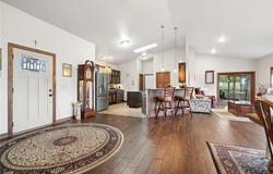 285 Jappa Road, Ely, IA 52227