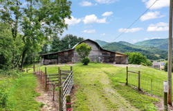 110 Allison Acres Drive, Waynesville, NC 28786