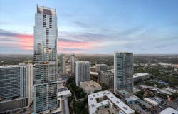 360 Nueces St, Austin, TX 78701