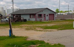 14178, 90, 92 Dearborn Avenue, South Beloit, IL 61080-999