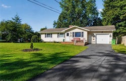 3045 Spencer Circle E, Geneva, OH 44041