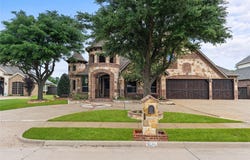 1206 Genesis Drive, Mansfield, TX 76063