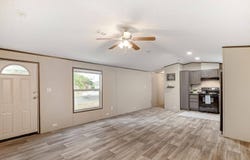 1001 E MacArthur Rd, Wichita, KS 67216