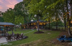 46 S Pin Oak Ln, Jacksons Gap, AL 36861