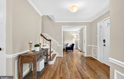 17205 SANDY KNOLL Drive, OLNEY, MD 20832