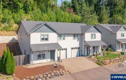 1027-1029 Arthur Wy NW, Salem, OR 97304