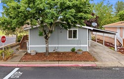 1949 SE Palmquist Rd, Gresham, OR 97080
