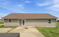 612 E 4th Street, Stover, MO 65078
