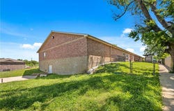 185 Rebecca St, Gentry, AR 72734