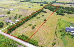 10843 E Line Road, Trenton, TX 75490
