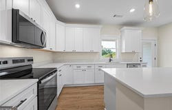 711 Racetrack Road, Toccoa, GA 30577