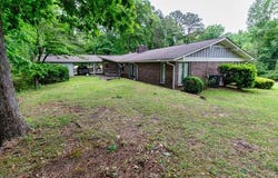 1206 35TH St, Haleyville, AL 35565