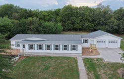 63770 720 Rd, Stella, NE 68442