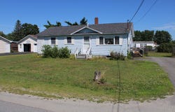 20 Doctor Mann Road, Skowhegan, ME 04976