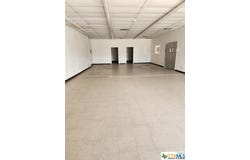 807 E Main, Eagle Lake, TX 77434