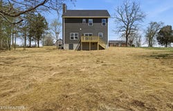 237 Cross Valley Rd, LaFollette, TN 37766