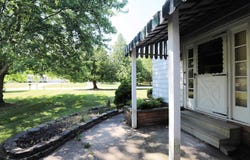 825 E River Road, Flushing, MI 48433