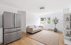 52 Lakeside Dr, Millburn Twp., NJ 07041-0036