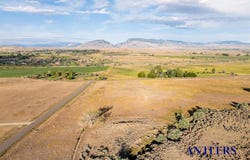 Tailwinds Dr, Cody, WY 82414