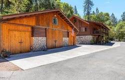8155 Rogue River Highway, Grants Pass, OR 97527