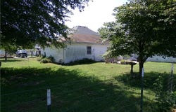 107 N Walnut Street, Emma, MO 65327