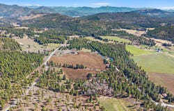 2068 ADDY-GIFFORD Rd, ADDY, WA 99101