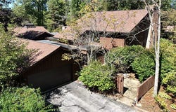 1939 Pine Drive, Kent, OH 44240