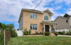 42 Celler Avenue, New Hyde Park, NY 11540