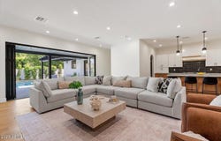 4348 E MITCHELL Drive, Phoenix, AZ 85018