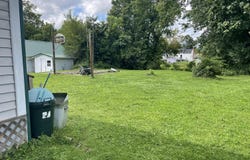 1102 W Chester Avenue, Middlesboro, KY 40965