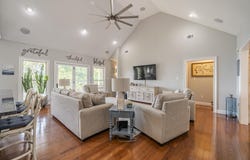 1160 SANDPIPER St, Counce, TN 38326