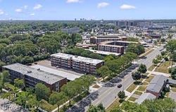 2915 W 13 Mile Road, Royal Oak, MI 48073