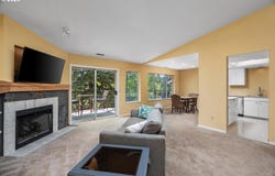 1840 REES HILL Rd, Salem, OR 97306