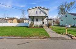 129 Willow Ave, Aberdeen Twp., NJ 07747-2430