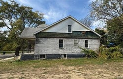 15039 Mapleridge Street, Detroit, MI 48205