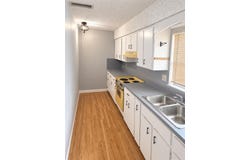 LAKELAND, FL 33801