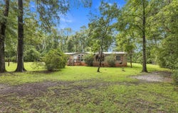 218 Dorothy Loop, Crawfordville, FL 32327