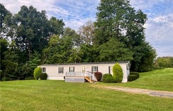 2 Brown Boulevard, Dundee, NY 14837