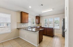 520 S Brook Dr, Leander, TX 78641