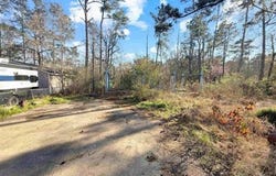 485 Hillcrest Dr., Lumberton, TX 77657