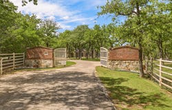 400 Porter Road, Bartonville, TX 76226