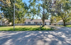 8657 E 57th Street, Kansas City, MO 64129