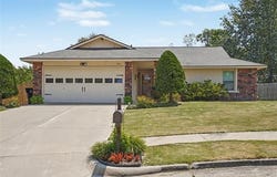 2911 S Ash Place, Broken Arrow, OK 74012