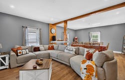 31 Johnson St, Leominster, MA 01453